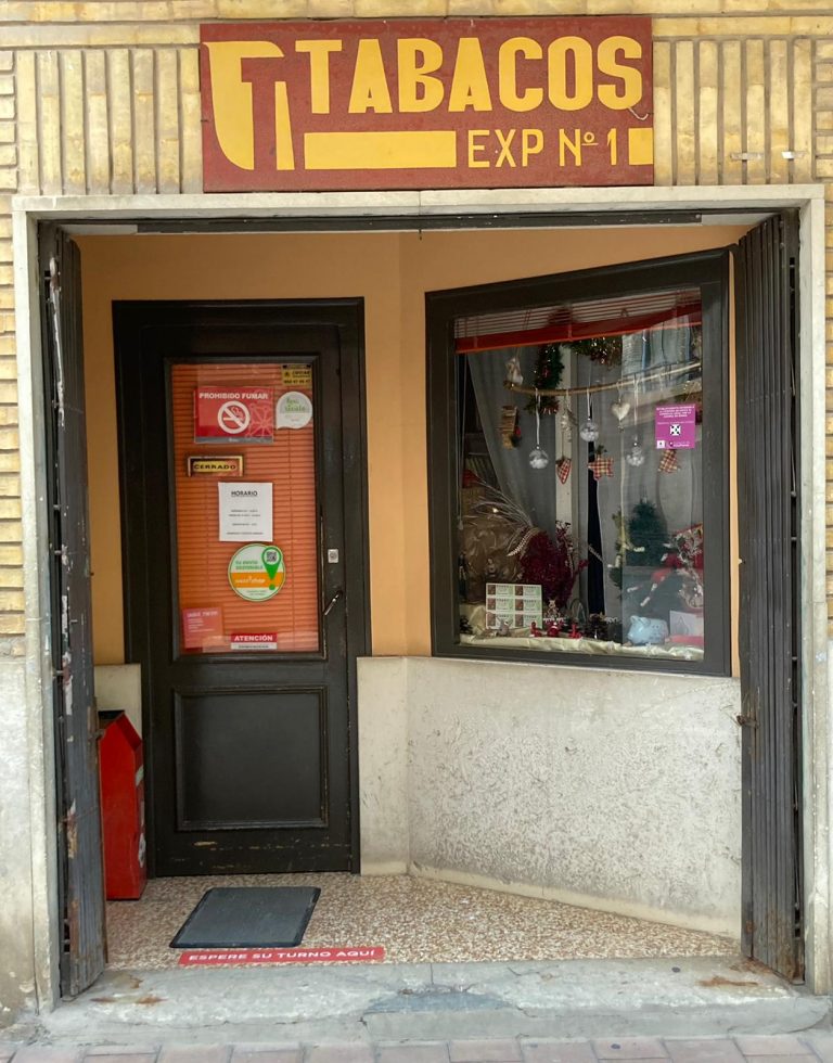 el estanquero fachada