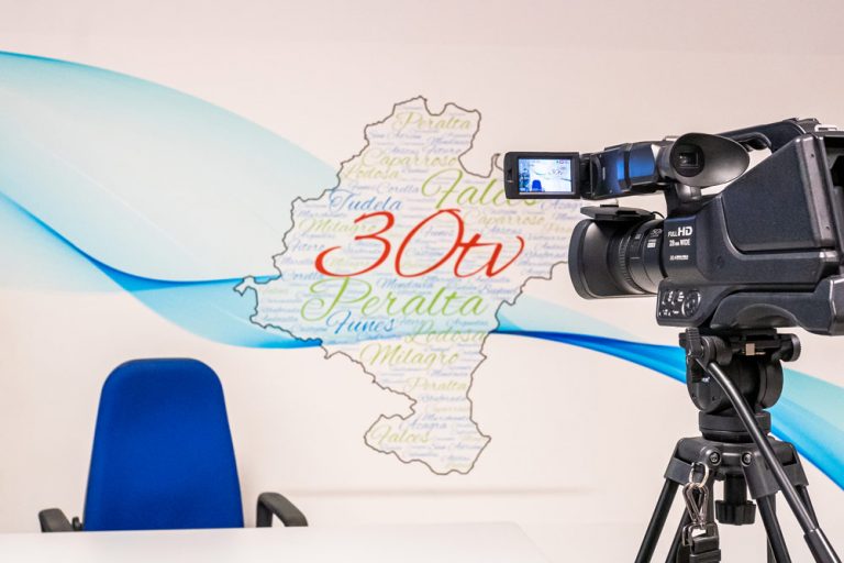 30-tv-3