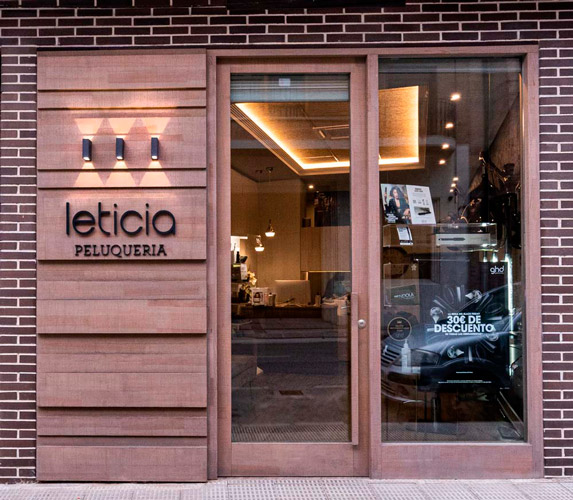 leticia-peluqueria-fachada-2
